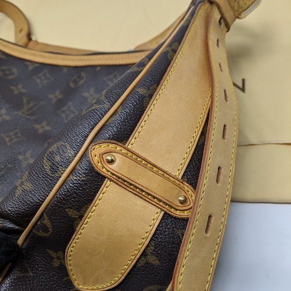 Louis Vuitton  Tulum GM Monogram Canvas bag - Picture 13 of 14